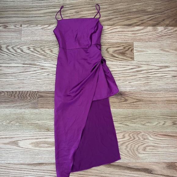 Zara Asymmetrical Magenta Satin Effect XS Feminine Slip Dress - Picture 8 of 8